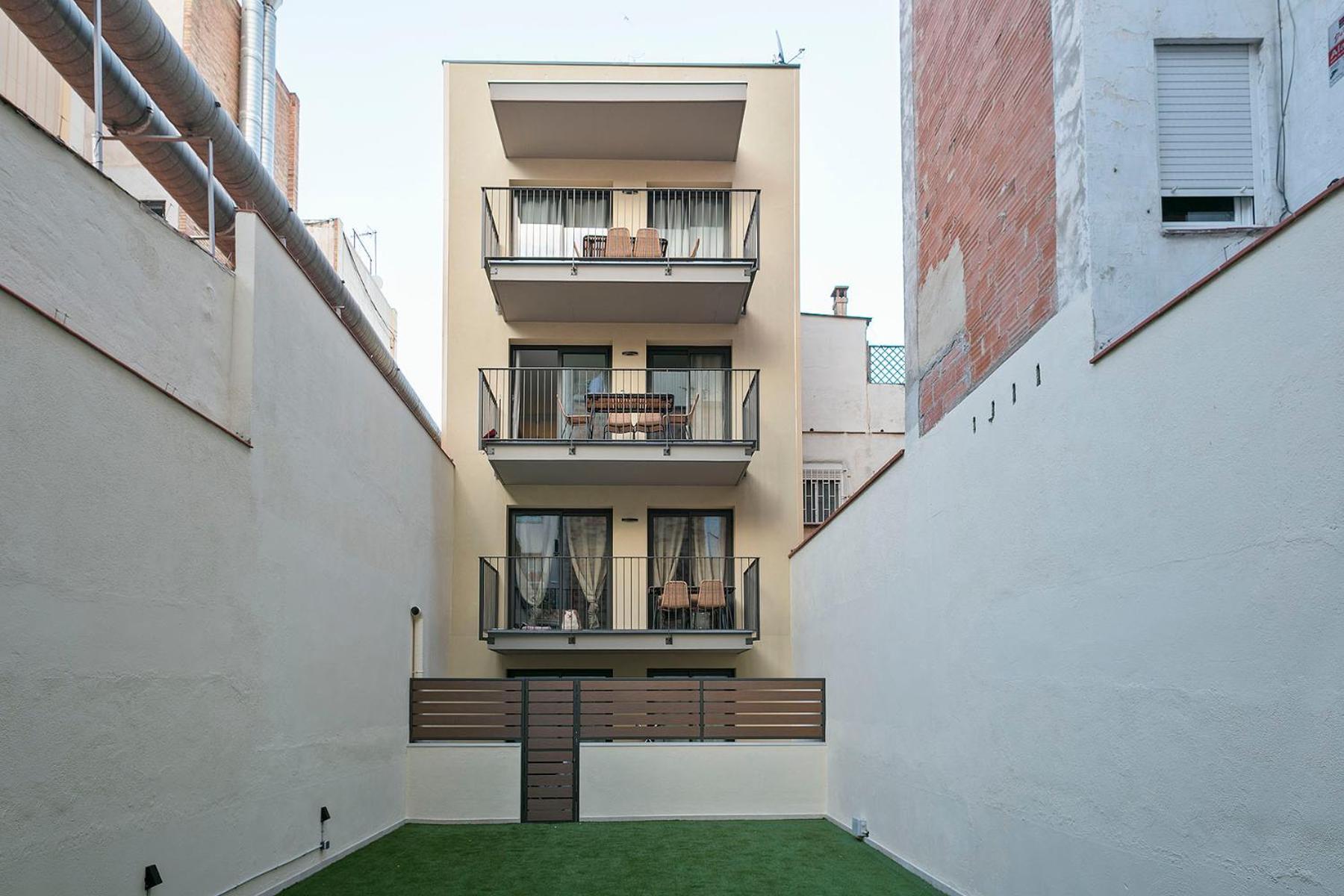 Bonito Piso Cerca Del Campo De Futbol De Barcelona Apartman L'Hospitalet de Llobregat Kültér fotó
