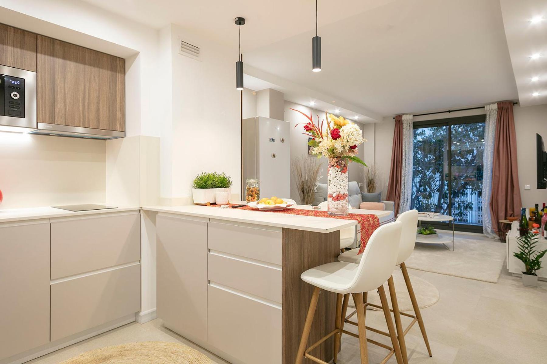 Bonito Piso Cerca Del Campo De Futbol De Barcelona Apartman L'Hospitalet de Llobregat Kültér fotó